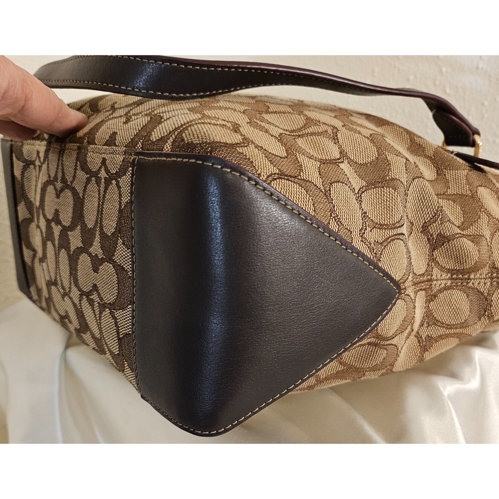 Coach Tote Signature "C" Jacquard/Leather/ Beige/Brown/Gold accents - Picture 8 of 16